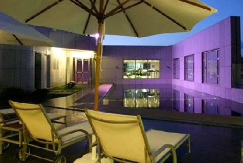 Four Points By Sheraton Le Verdun Hotel