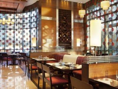 Four Points By Sheraton Le Verdun 4*
